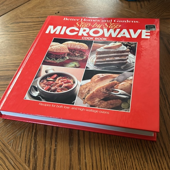 Better Homes and Gardens Step-By-Step
Microwave Cook Hardback Book - Picture 8 of 8